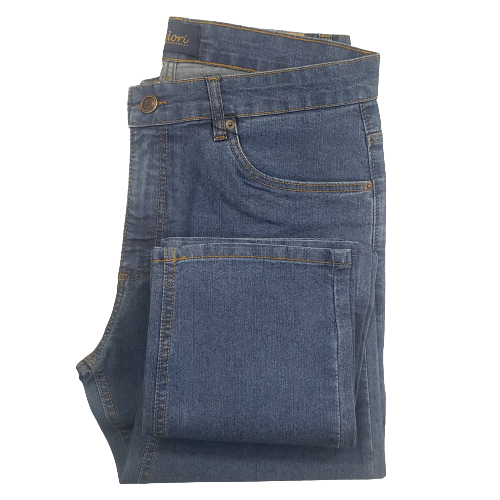 Calça jeans azul clara masculina linha tradicional